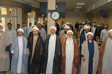 تصاویر / افتتاحیه دوره‌های مهارتی و دانش افزایی توسط مرکز آموزش زبان در قزوین