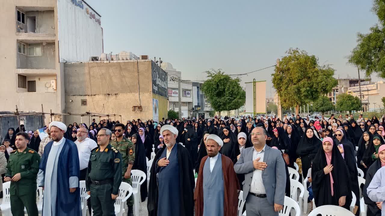 تجمع بزرگ مدافعان حریم خانواده در جم برگزار شد