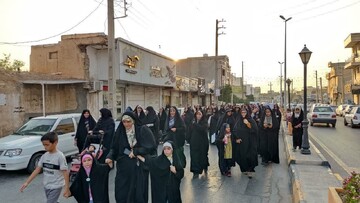 تصاویر/ تجمع بزرگ حریم خانواده در جم