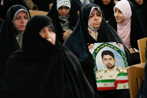 تصاویر / همایش زیست عفیفانه با حضور نماینده ولی فقیه در استان قزوین