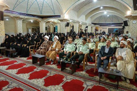 تصاویر / همایش زیست عفیفانه با حضور نماینده ولی فقیه در استان قزوین