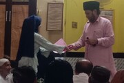 علی گڑھ میں طلباء و طالبات کو انعامات سے نوازا گیا 