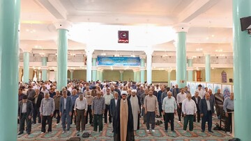 تصاویر/ اقامه نماز جمعه شهرستان تکاب