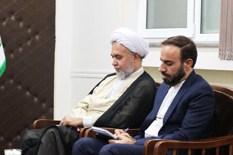 تصاویر / دیدار رئیس بنیاد شهید و امور ایثارگران با آیت‌الله حسینی بوشهری