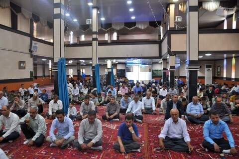 تصاویر/ اقامه نماز جمعه چهاربرج