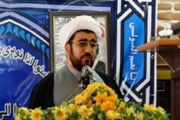 کسی که به دنبال نفع شخصی و خانوادگی است، صلاحیّت نمایندگی را ندارد