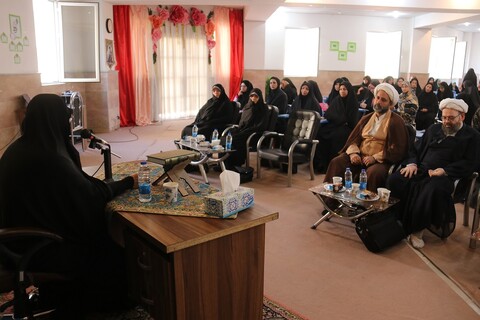 اولین دوره تخصصی تربیت مربی کودک قرآنی در آذربایجان غربی