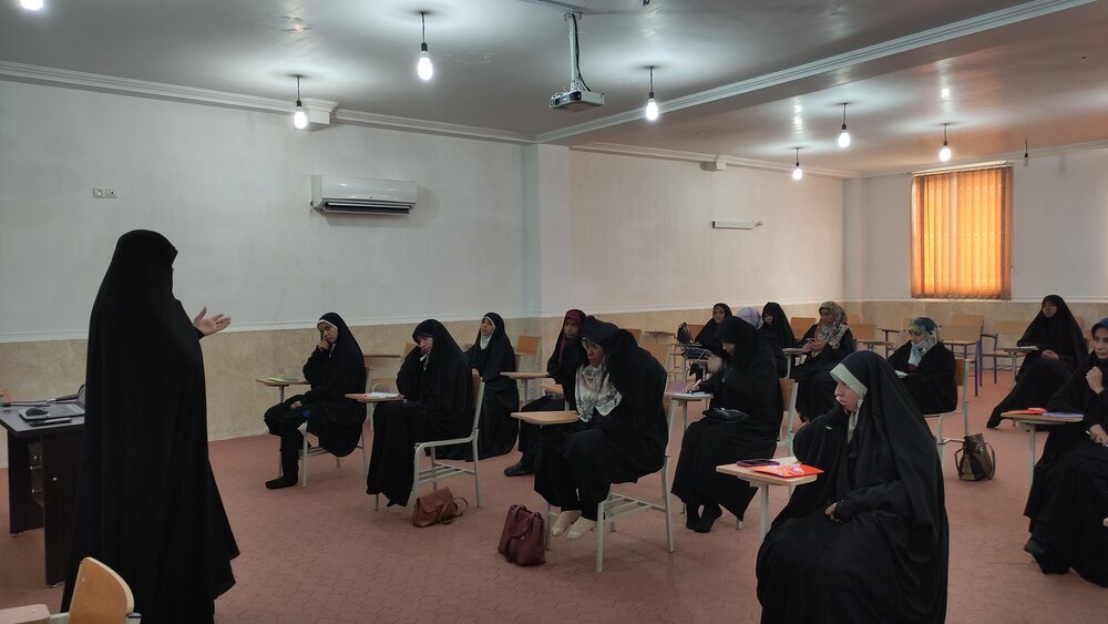 شرکت بانوان طلبه هرمزگانی در همایش پیوند آسمانی