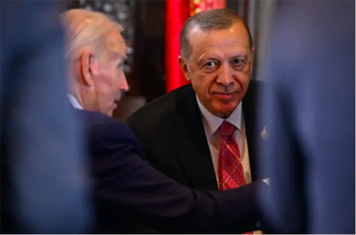 ১১ বিলিয়ন ডলার সহায়তার বিনিময়ে সুইডেনকে ন্যাটোতে অনুমোদন করে তুরস্ক! ১১ বিলিয়ন ডলার সহায়তার বিনিময়ে সুইডেনকে ন্যাটোতে অনুমোদন করে তুরস্ক!