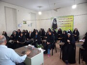 برگزاری نمایشگاه عفاف و حجاب در مدرسه علمیه نجمه خاتون صفی آباد + عکس