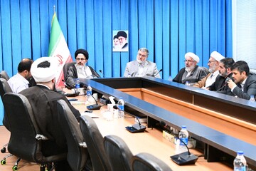 تصاویر/ جلسه شورای راهبردی حوزه‌های علمیه آذربایجان غربی