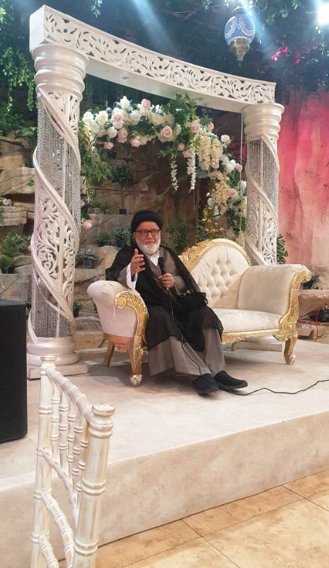 نماینده آیتالله سیستانی: دختران ما باید مایه زینت اهلبیت باشند