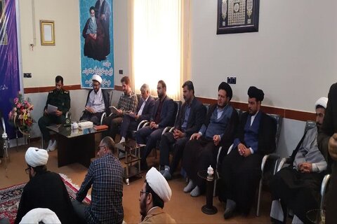 تصاویر/ جلسه هماهنگی هیئات های مذهبی و شورای فرهنگی شهرستان صحنه