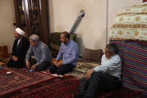 تصاویر/ دیدار مسئولان حوزوی با خانواده شهید محمود رحیمیان
