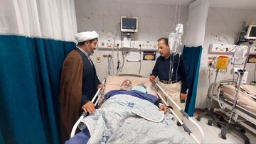عیادت مدیر مرکز خدمات حوزه علمیه زنجان از روحانیون معمر خدابنده + عکس