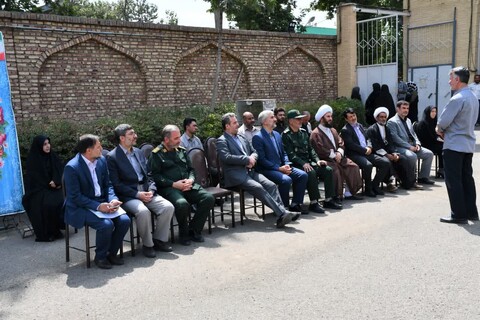 تصاویر/ مراسم اهدای جهیزیه به تعداد ۵۳ نوعروس تحت حمایت کمیته امداد امام خمینی (ره) خوی