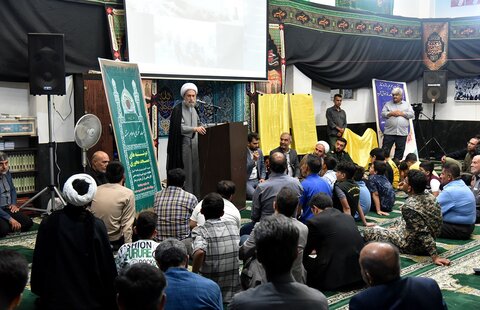 تصاویر| آیین رونمایی از طرح دوشنبه های مسجد محوری در شیراز با حضور نماینده ولی فقیه در فارس