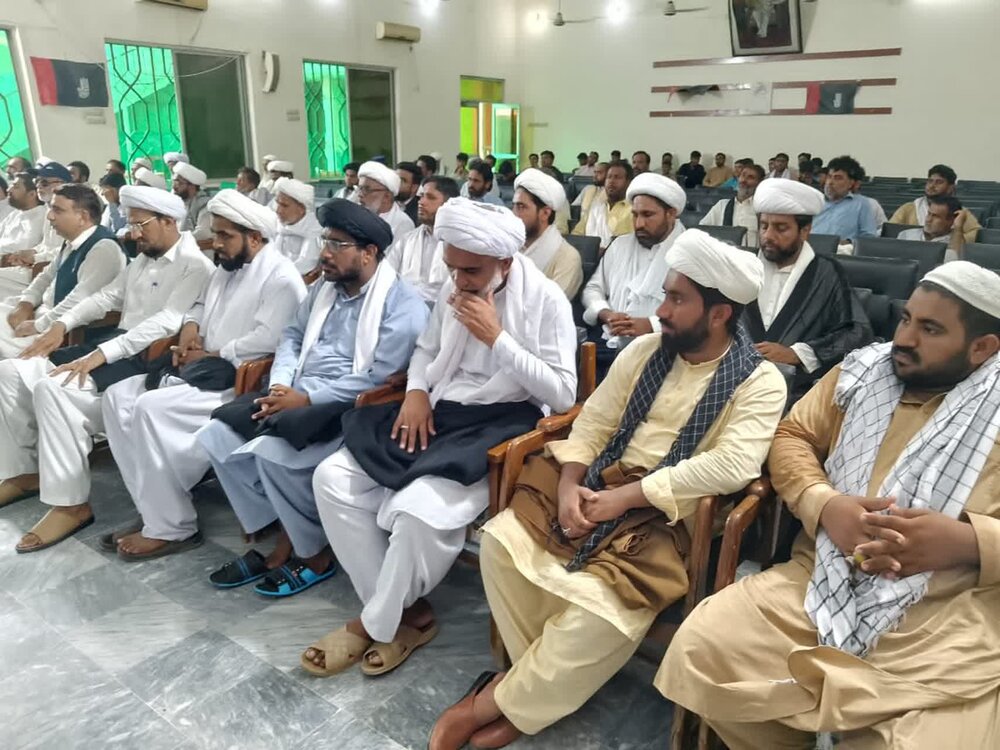 مسلمانوں کو دین اسلام کو زبانی نہیں، بلکہ عملی طور پر اختیار کرنا ہوگا، مقررین