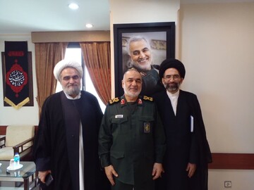 دیدارهای امام جمعه کاشان با سردار سلامی و رئیس شورای سیاست گذاری ائمه جمعه