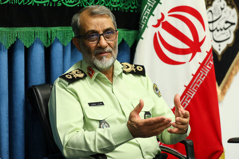 تصاویر / دیدار جانشین فرمانده انتظامی کشور با نماینده ولی فقیه در استان قزوین
