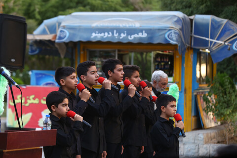 مراسم تعویض پرچم و استقبال از محرم در اصفهان