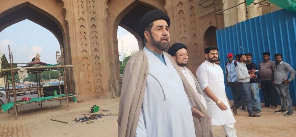 मुहर्रम जुलूस के लिए खोला गया रोमी द्वार; मौलाना क्लब जावद द्वारा समीक्षा की गई
