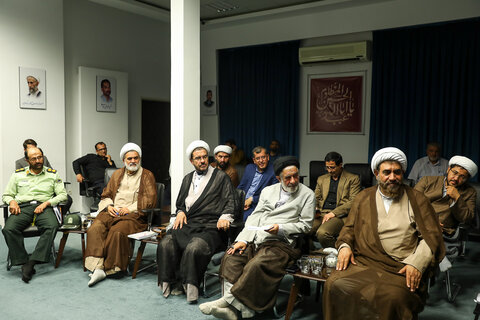تصاویر / جلسه اقامه نماز جمعه قزوین در روز عاشورا با حضور نماینده ولی فقیه در استان قزوین