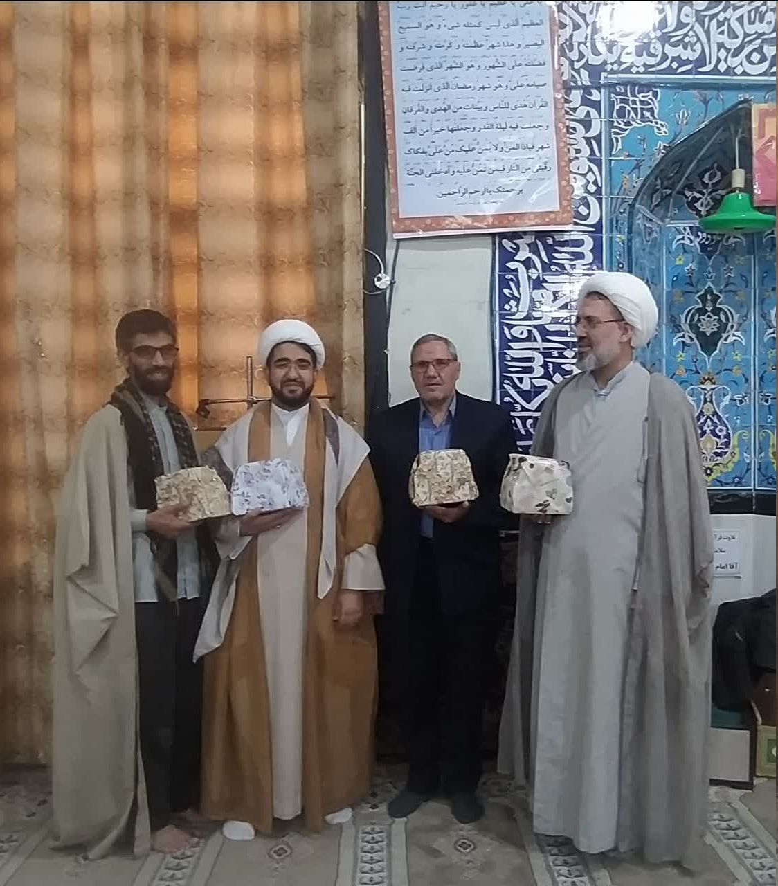 تحول فرهنگی و کاهش آسیبهای اجتماعی در سایهسار مسجد محله + عکس