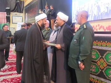 تصاویر/ همایش تجلیل از دست‌اندرکاران اردوهای راهیان نور در بوشهر