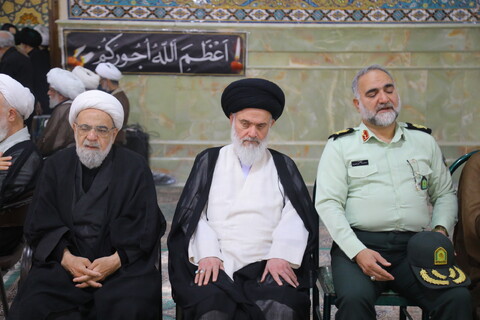 تصاویر / مراسم تشییع پیکر همسر آیت الله اراکی