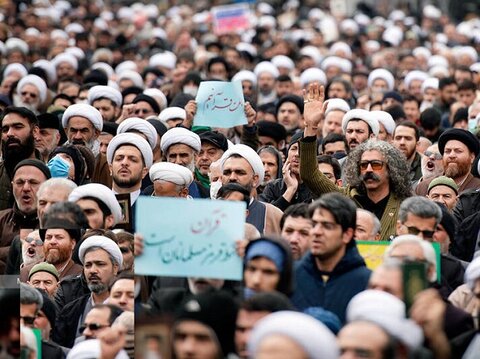 راهپیمایی اعتراض به اهانت به قرآن