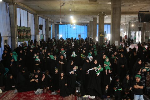 تصاویر/ همایش شیرخوارگان حسینی در مصلی پردیسان