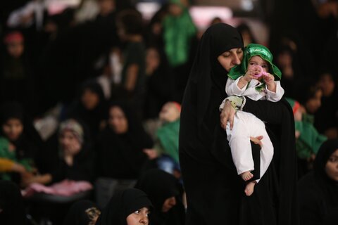 تصاویر/ همایش شیرخوارگان حسینی در مصلی پردیسان