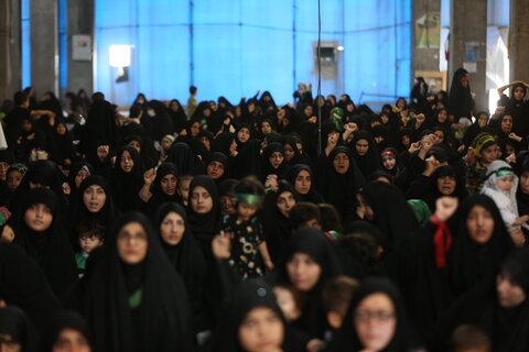 تصاویر/ همایش شیرخوارگان حسینی در مصلی پردیسان