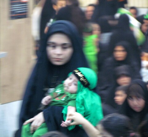 تصاویر/ همایش شیرخوارگان حسینی در دیّر