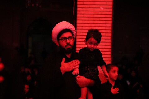 تصاویر/ چهارمین شب از عزاداری سرور و سالار شهیدان؛ امام حسین (ع)  در ارومیه