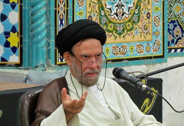 امام جمعه دیّر: سازمان مدیریت و برنامه ریزی به شهرستان دیر نگاه ویژه داشته باشد