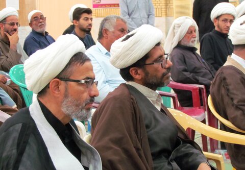 تصاویر/ نشست روحانیون و مبلغین در شهرستان دیّر