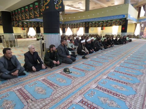 تصاویر/ برگزاری دعای پرفیض زیارت عاشورا به مناسبت ماه محرم در مسجد جامع شهرستان ورزقان