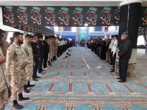 تصاویر/ برگزاری دعای پرفیض زیارت عاشورا به مناسبت ماه محرم در مسجد جامع شهرستان ورزقان