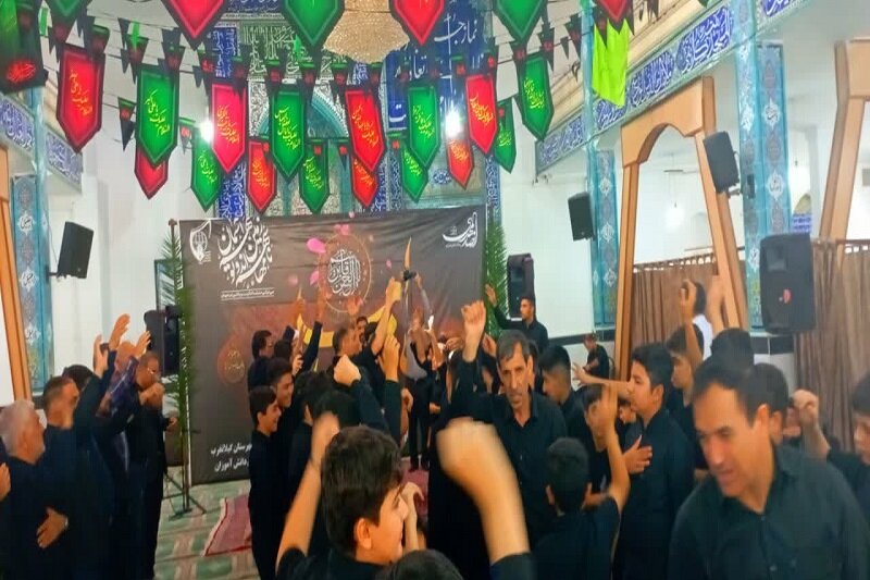 مراسم"احلی من العسل" در گیلانغرب برگزار شد