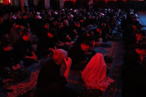 تصاویر/ مراسم سوگواری شب هفتم محرم در مصلی ارومیه