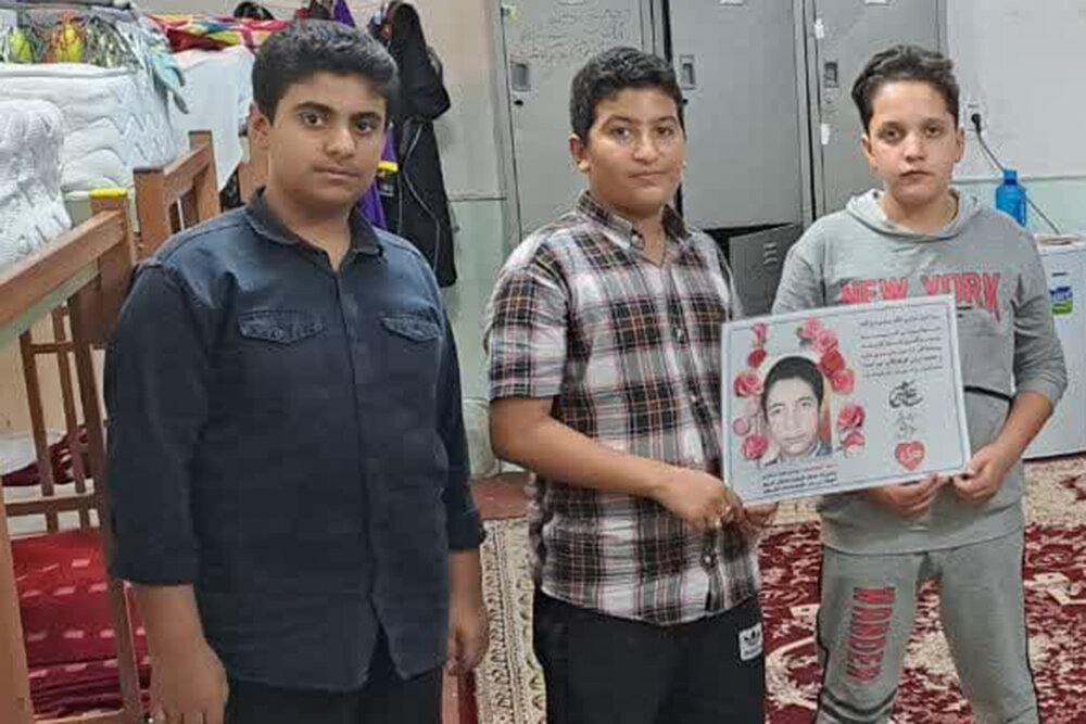 حفظ سه جزء قرآن، پاسخ عملی دانش آموزان اشکذری به اهانت کنندگان به قرآن