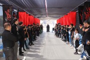 تصاویر/ گردهمایی نوجوانان ارومیه به مناسبت عزای حسینی و محکومیت هتک حرمت به قرآن کریم