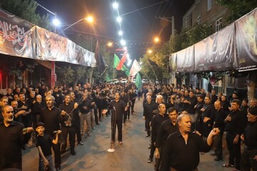 تصاویر/ مراسم هشتمین شب از عزاداری محرم در سلماس