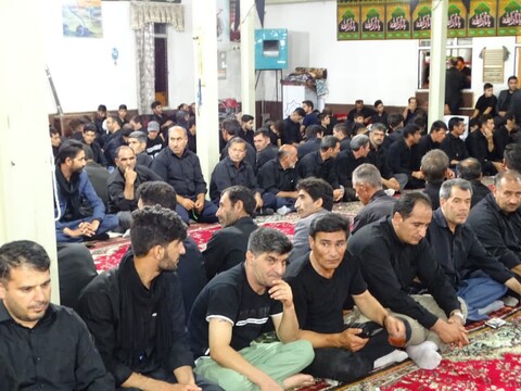 تصاویر/ حضور امام جمعه چهاربرج در مراسم عزاداری روستای قپچاق