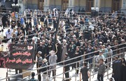 تصاویر/ حضور امام جمعه شیراز در هیئت عزاداری قشقایی‌ها و اقامه نماز ظهر تاسوعا