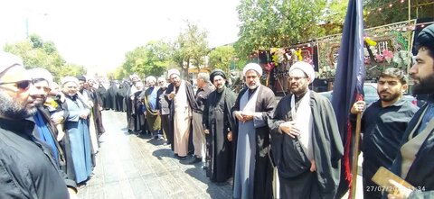 عزاداری و اقامه نماز ظهر تاسوعا در قزوین