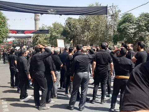 تصاویر/ عزاداری هییت حسینی زیدی کاشان در تاسوعای حسینی