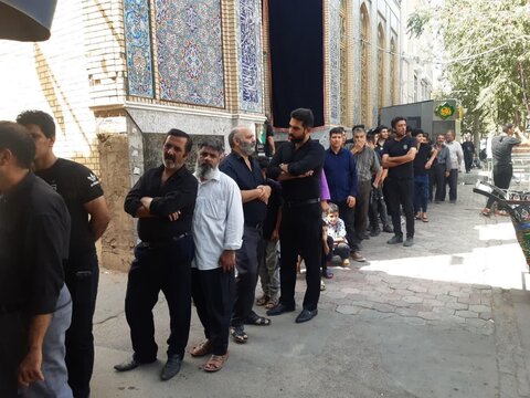تصاویر/ حال و هوای دارالمومنین کاشان در تاسوعای حسینی